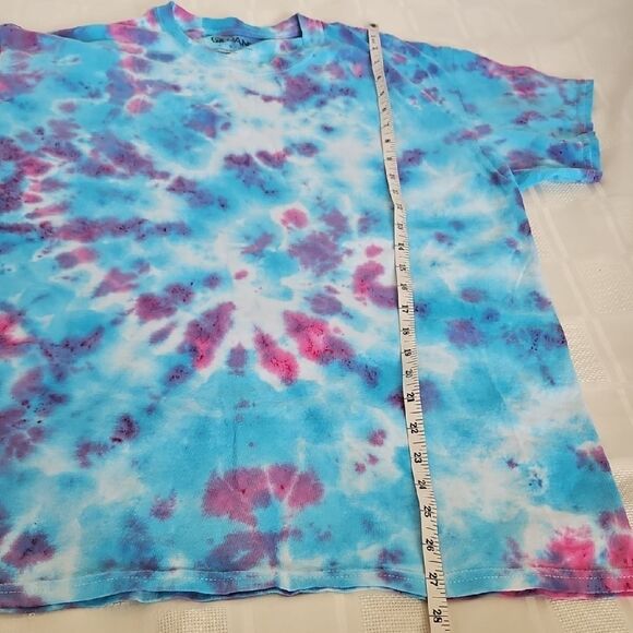 Gildan Tie-Dye Shirt in Blue and Purple - Picture 10 of 16